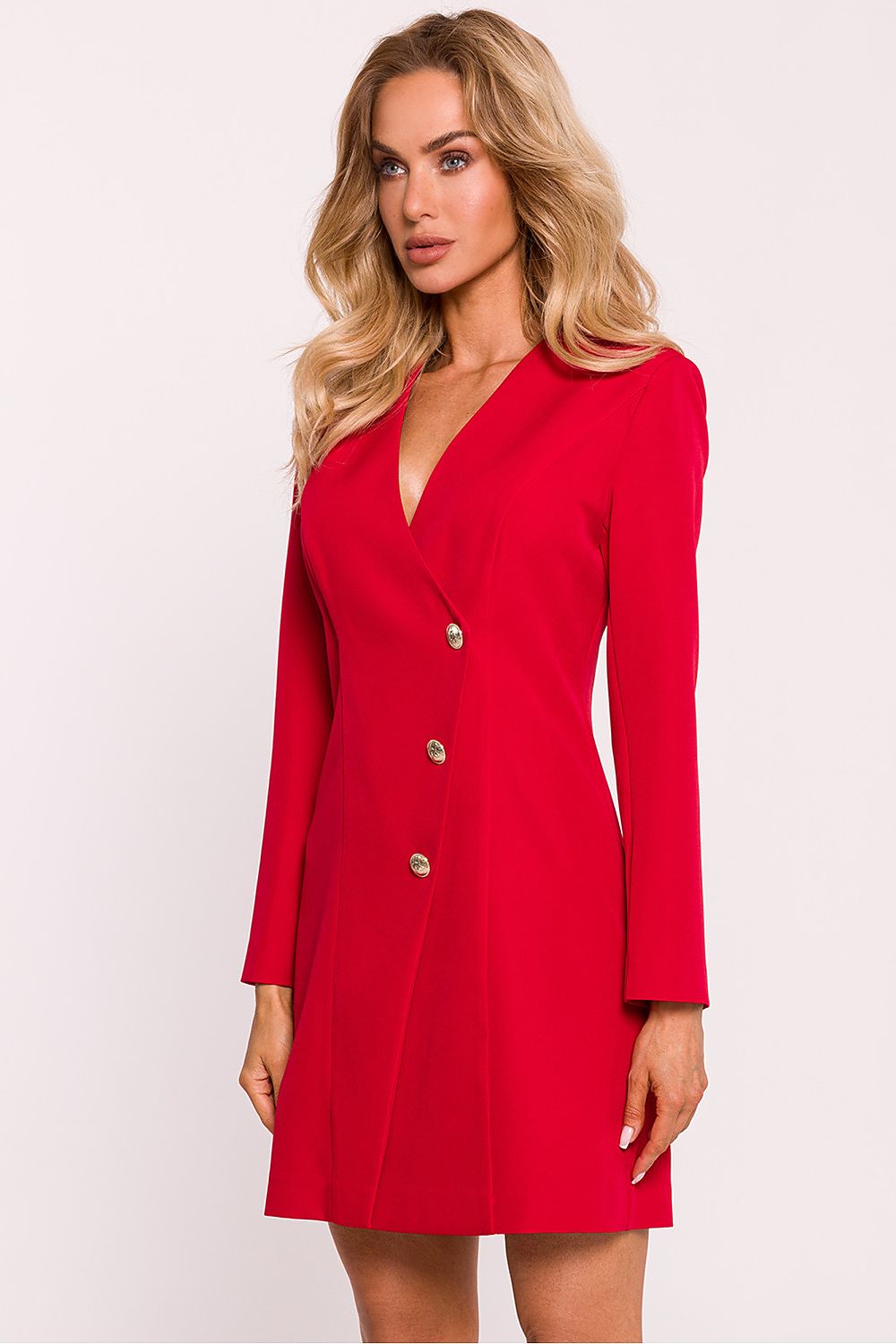 Robe de jour rouge élégante pour femme, coupe droite avec boutons dorés, fabriquée en Europe.