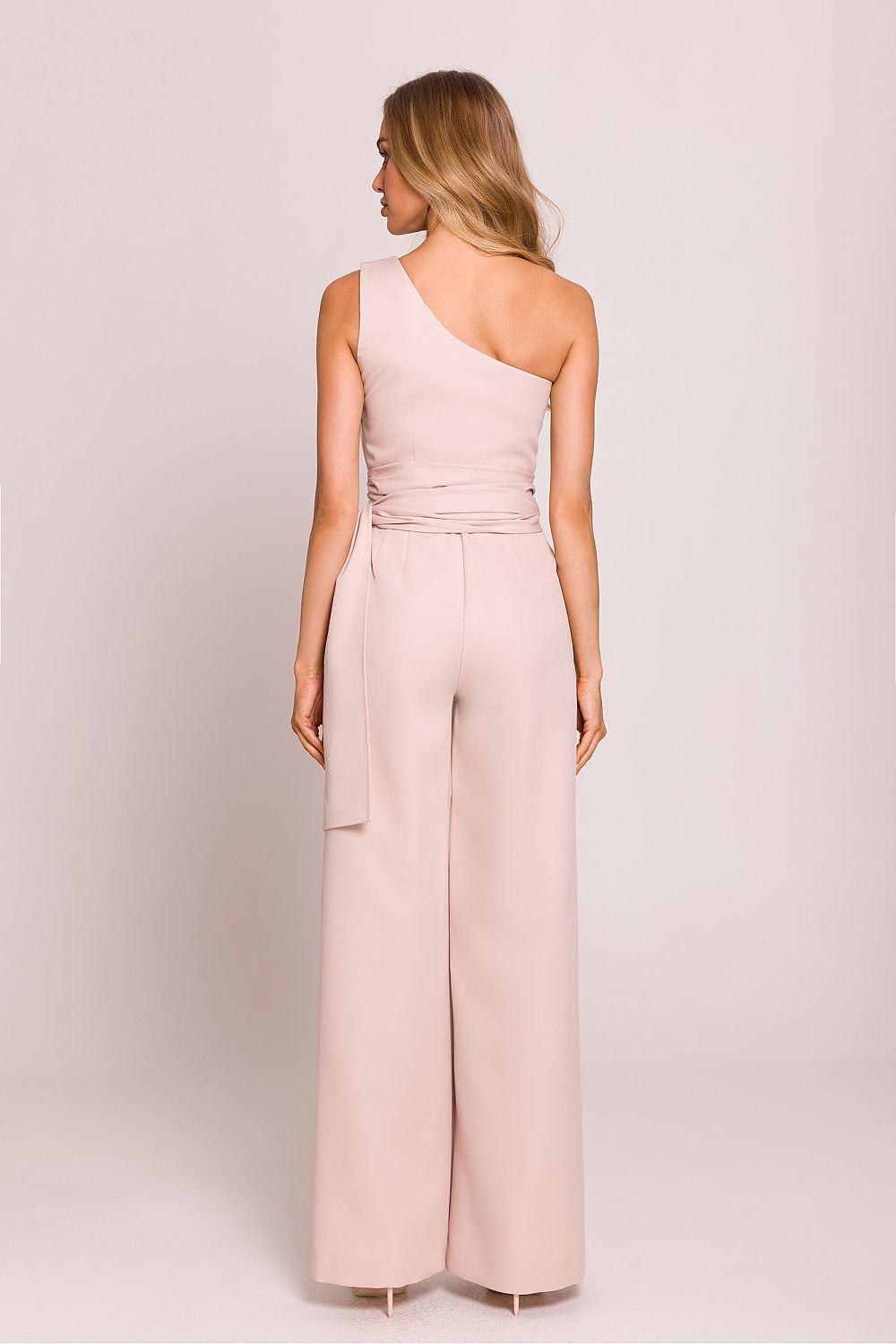 Combinaison rose poudré chic pour femme, une épaule avec rubans, confection européenne.